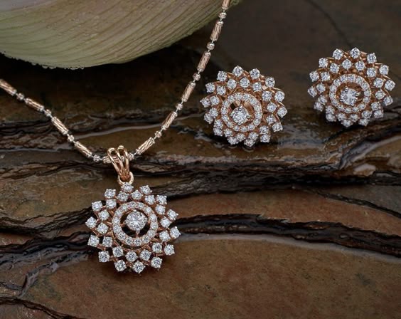 Pendant Set
