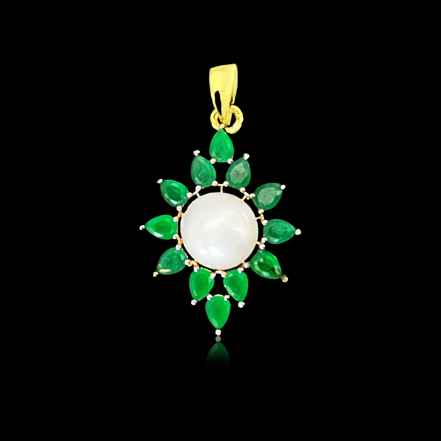 Floral Emerald Pendant