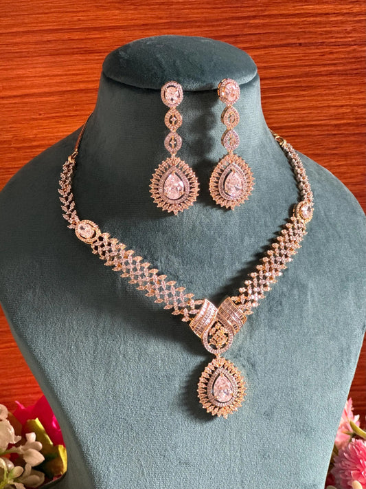 Trendy Necklace Earring Set